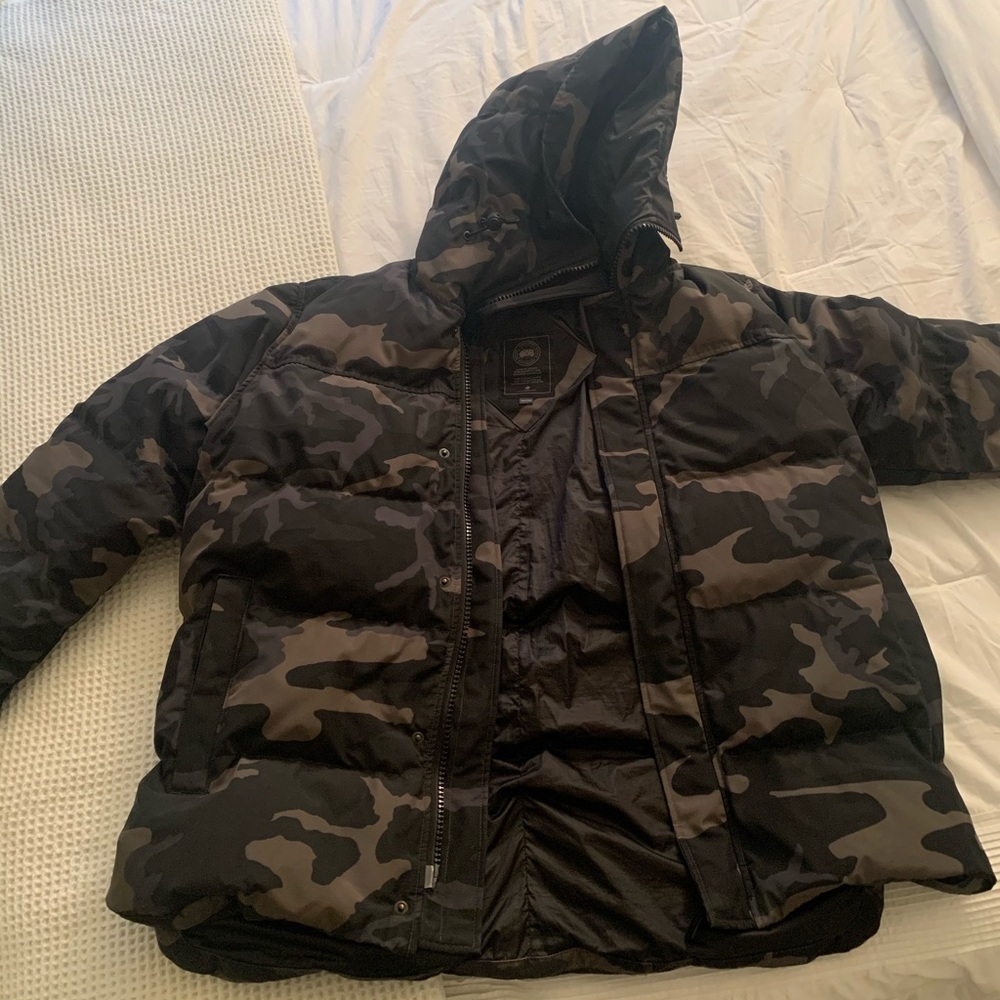Canada Goose Jacket
